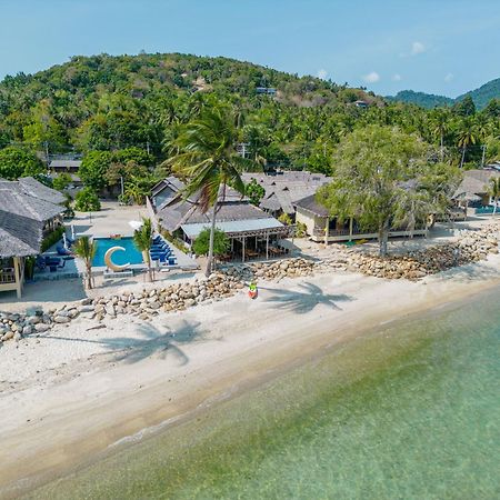 Absolute Beachfront Resort Baan Tai Esterno foto