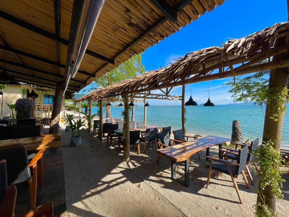 Absolute Beachfront Resort Baan Tai Esterno foto