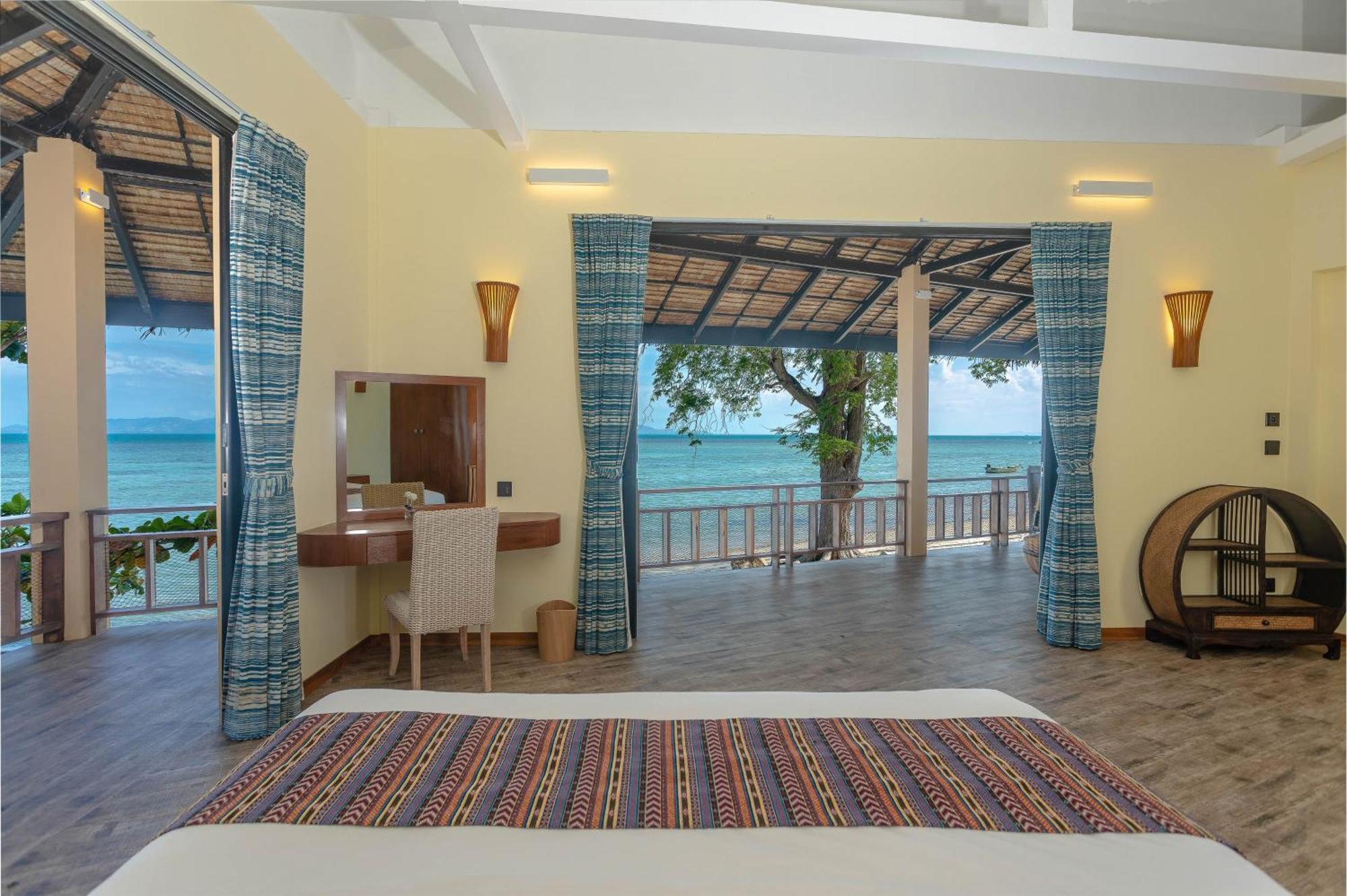 Absolute Beachfront Resort Baan Tai Esterno foto
